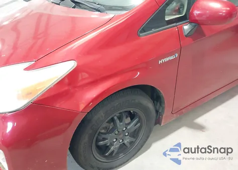 2013 Toyota Prius Three z USA, uszkodzony, nr VIN JTDKN3DU2D5699746